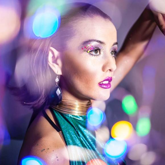 Felicia Kalani, here! - Picture 1 of 9